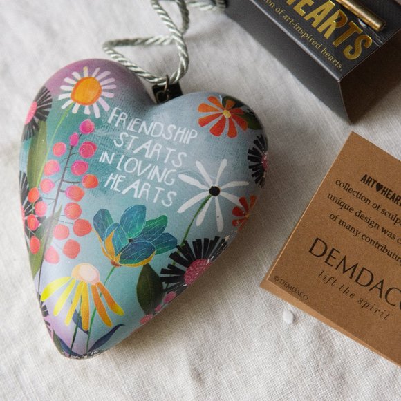 DEMDACO Friendship Loving Hearts Art Heart - Picture 1 of 3